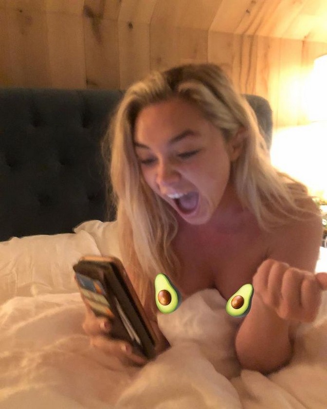 chelsie parham recommends florence pugh leaked nudes belinda valadez add florence pugh leaked nudes image