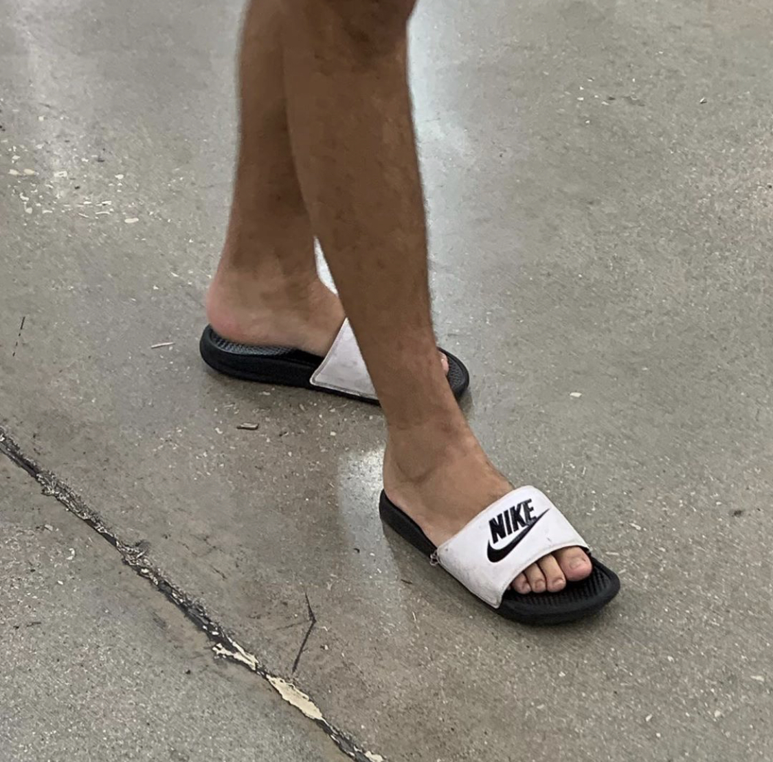 deann cummins add nike slides porn image
