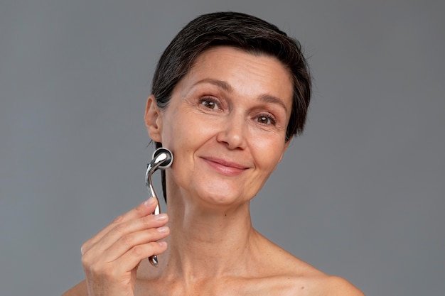 alan grainger recommends olderbeauty com brett kinne add olderbeauty com image