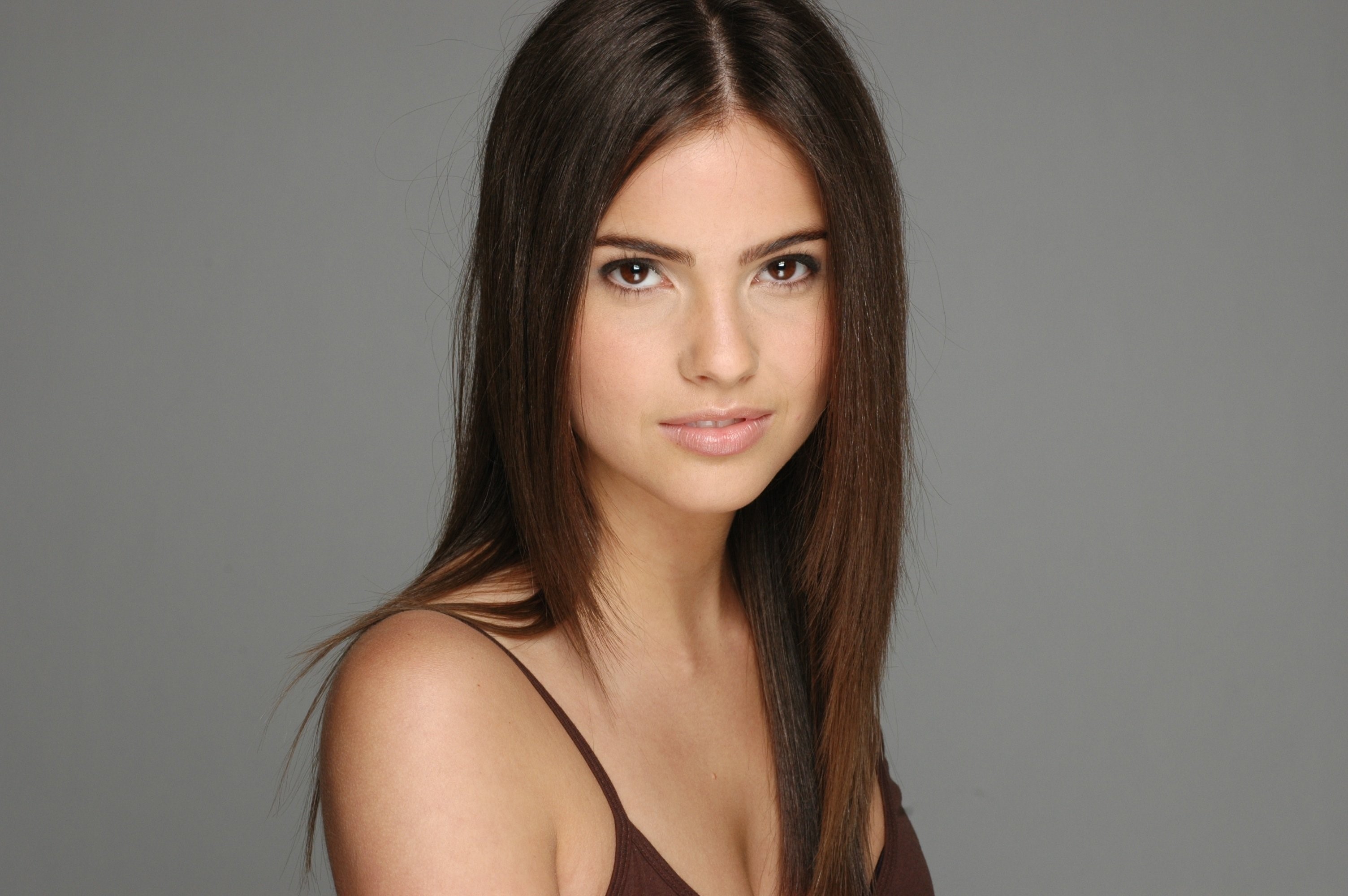 Shelley Hennig Sex spytug new tanya tate piano teacher