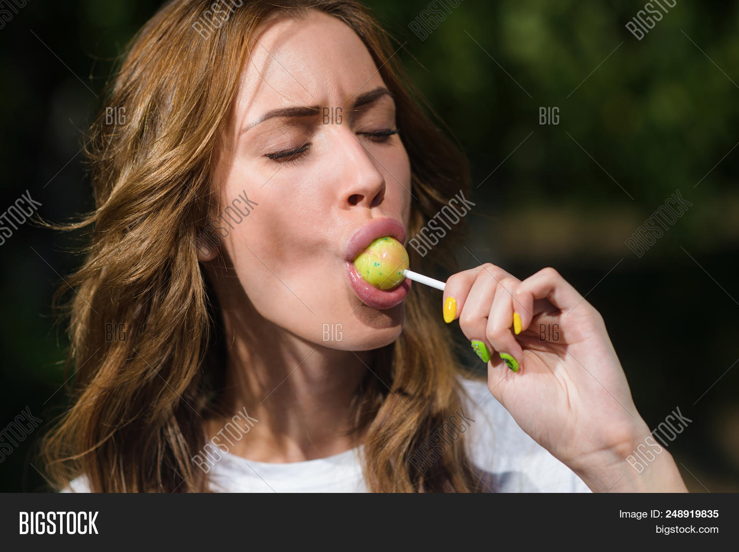 altina scott add beautiful women sucking photo