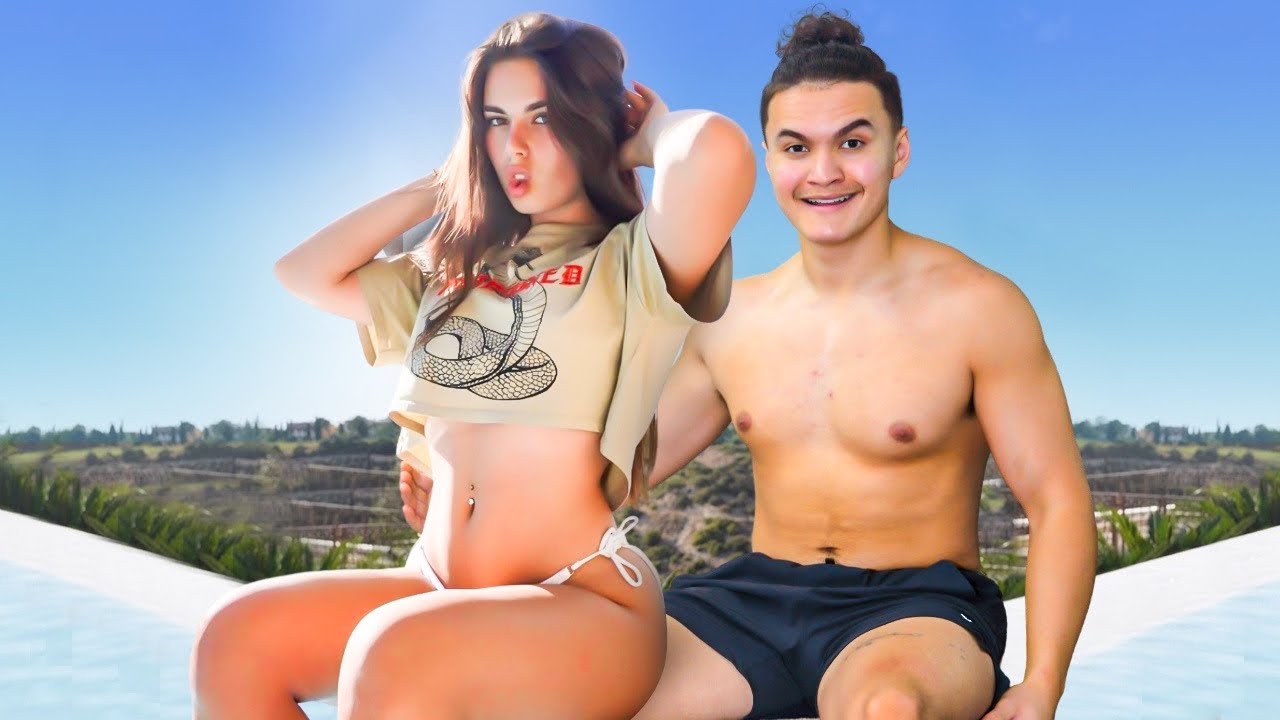 abdul mohammad add Camilagomezz lesbian photo