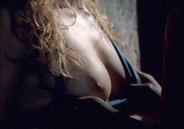 beth baggett recommends alice braga sex scene don jamieson add alice braga sex scene photo