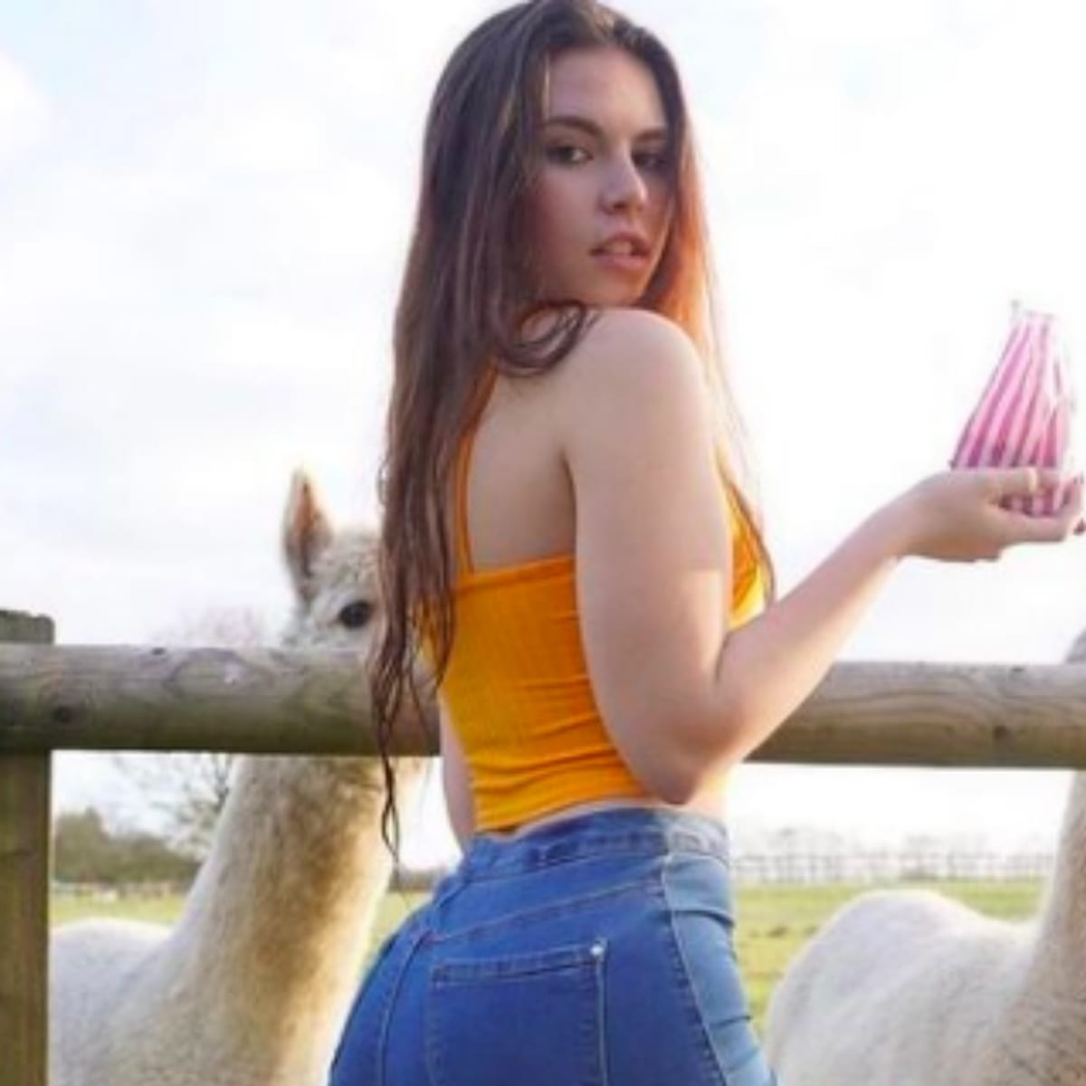 dale gleeson add lauren alexis got image