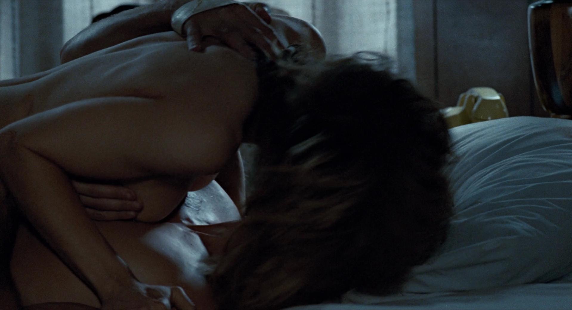 darlen martinez add linda hamilton nude photo