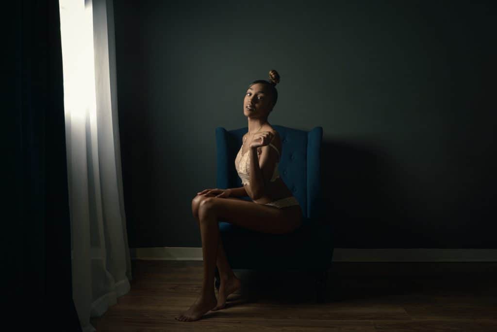 dora alexander recommends Uncensored julia boin ashley fleeger add sexy poses on a chair photo