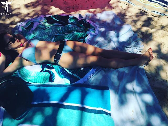 alice peterman add tammin sursok nude photo